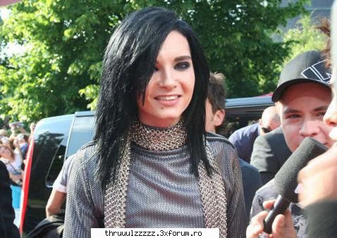 am auzit k ii place asheley olesn :zzz:  :zzz: ....are un caine sa repete clasa a 10-a...aaa shi ii