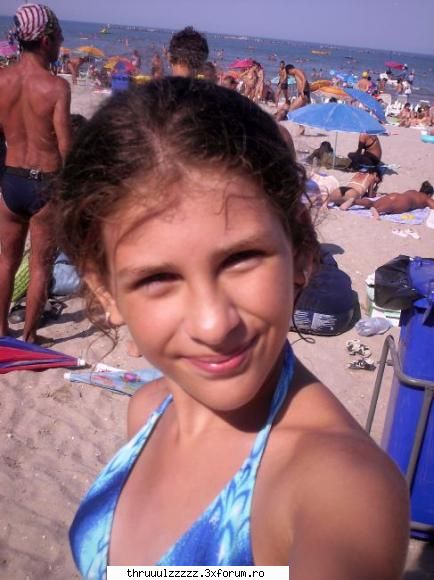 me...and nothing special - shi asta e d la mare - ~*~PiCtUr3s WiTh Us~*~