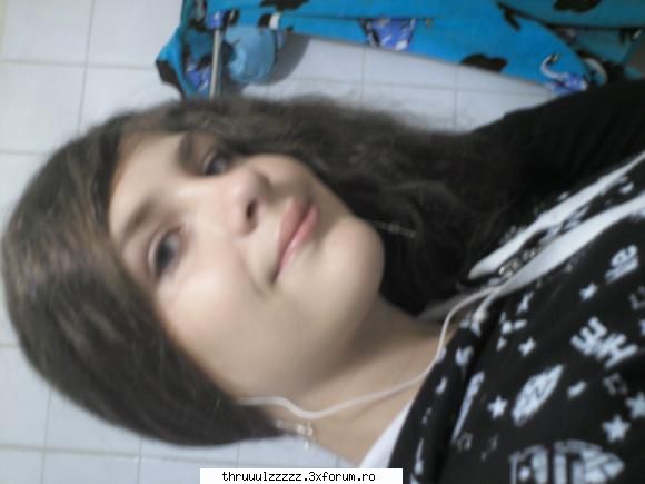 me...and nothing special - Heart_of_Darkness - ~*~PiCtUr3s WiTh Us~*~