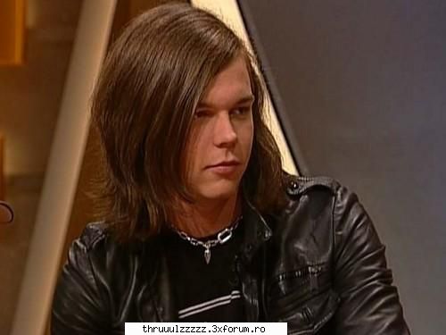 cel mai bun basist :zzz: ....nu? :zzz:  :nod:  :rotfl: poze georg listing