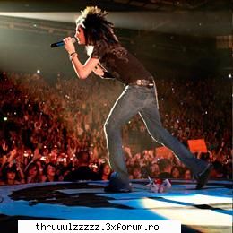 poze Bill Kaulitz - fapt dovedit shtiintzific...tuturor fetelor care - ^#^Bill Kaulitz^#^