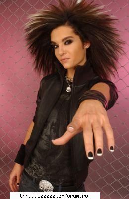 poze Bill Kaulitz - ce pot sa spun despre el...dekt k ador manichiura - ^#^Bill Kaulitz^#^