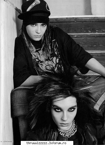 poze Bill Kaulitz - ce privire d hitler are in poza asta anyway he is - ^#^Bill Kaulitz^#^
